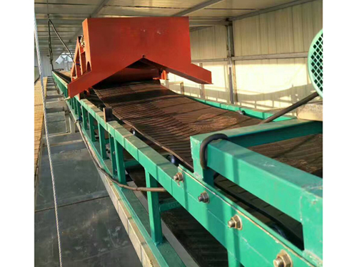 刮板输送机可应用于工作面煤层厚度0．7～1．4